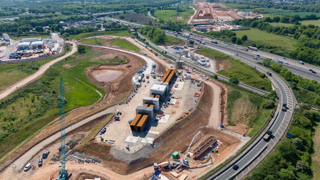 HS2 M6 Viaduct Construction: Multi-Stage Sliding Technique Minimizes Motorway Disruption 4 HS2 M6 Viaduct Construction: Multi-Stage Sliding Technique Minimizes Motorway Disruption Automotive & Transport